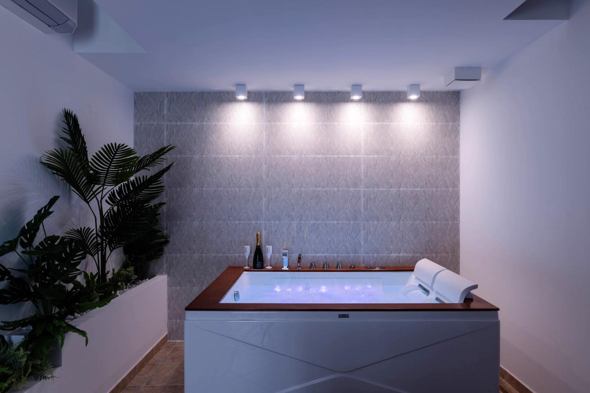 Sunway Luxury Apartments 2 阿尔盖罗 外观 照片